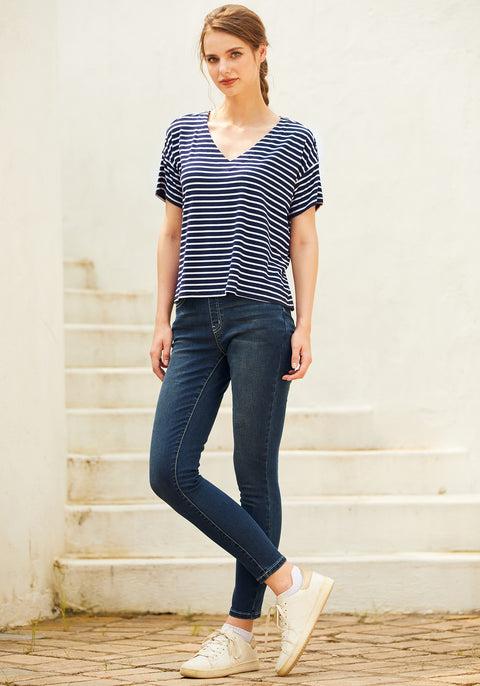 Essential V-Neck Short Sleeve (Navy Stripe)