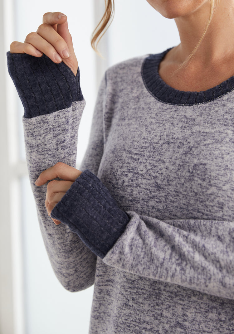 UltraEase Scoop Long Sleeve (Navy)