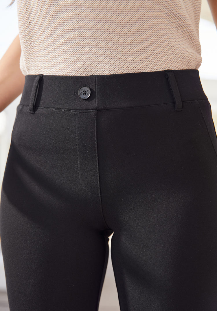 Classic Kick Flare Crop (Black)
