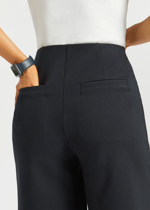 Atlantic Wide-Leg Bermuda Shorts | Stretch Ponte (Black)
