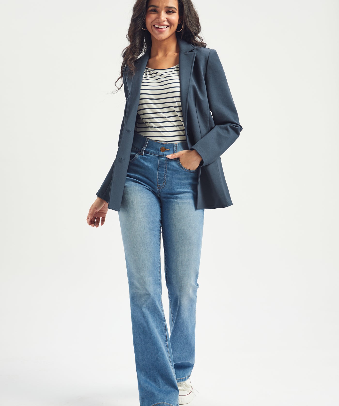 Signature Mid-Rise Denim | Bootcut (Sonora Wash)