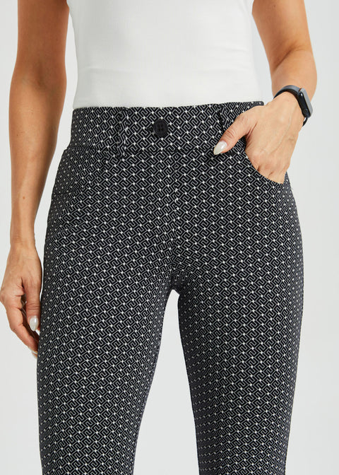PRESALE ⏰ 7-Pocket DPYP™ Dress Pant Yoga Pant | Bootcut (Black White Geo)