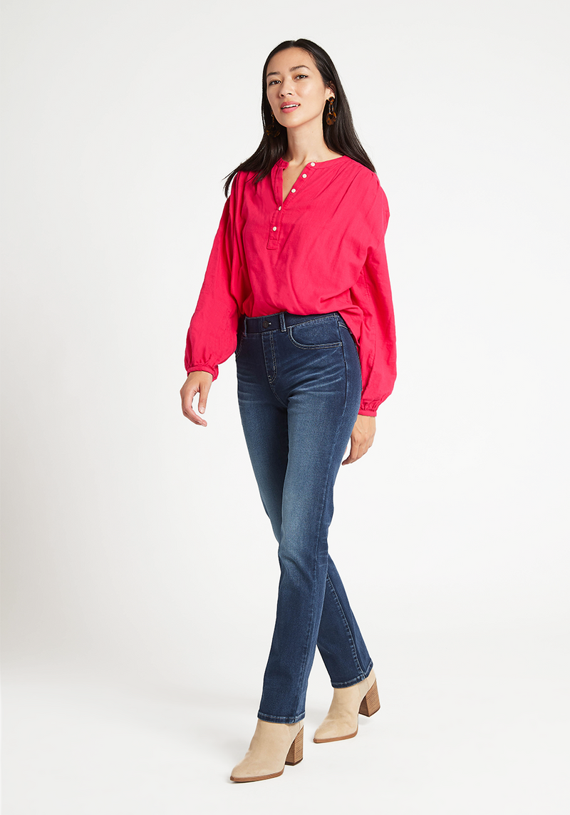 Straight-Leg | 4-Pocket Betabrand Yoga Denim (Dark Distressed)
